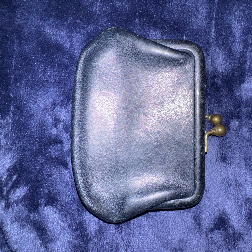 Coach Black Leather Kiss-Lock Coin Purse - Picture 3 of 3